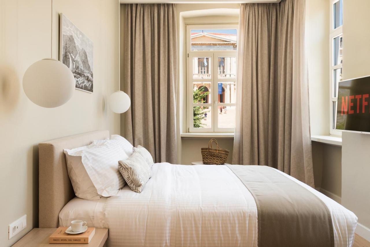 Syros Soul Luxury Suites แอร์มูโปลี ภายนอก รูปภาพ