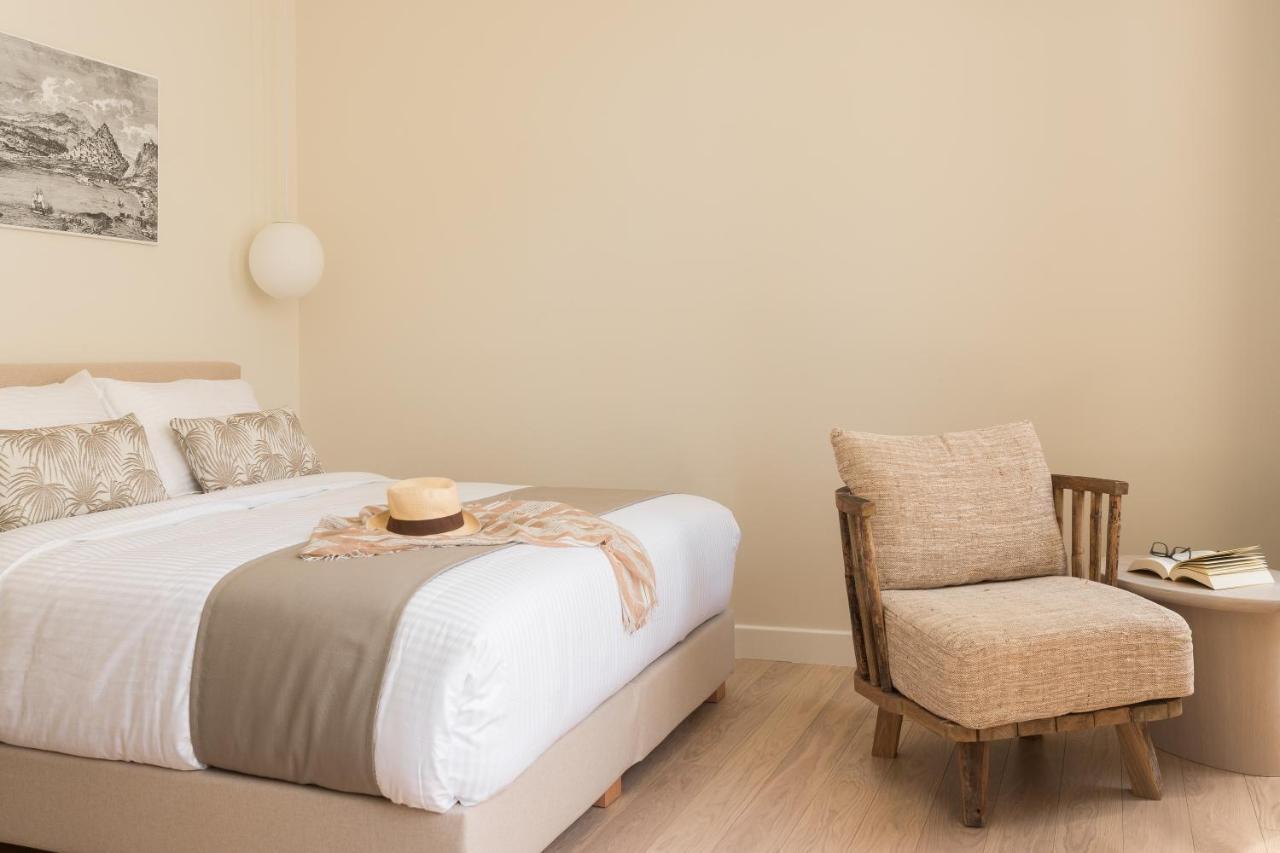 Syros Soul Luxury Suites แอร์มูโปลี ภายนอก รูปภาพ
