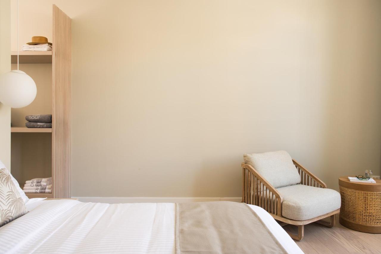 Syros Soul Luxury Suites แอร์มูโปลี ภายนอก รูปภาพ