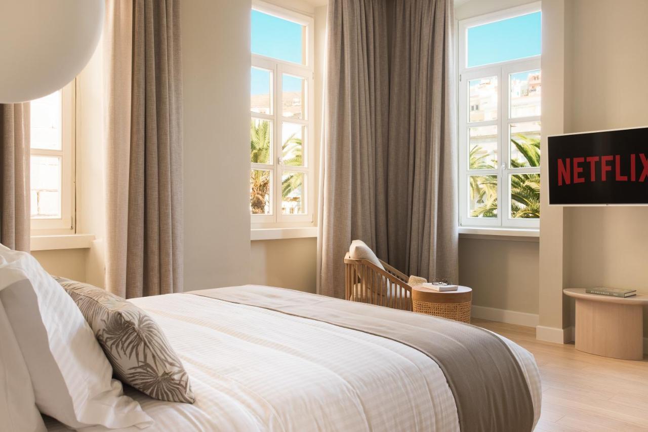 Syros Soul Luxury Suites แอร์มูโปลี ภายนอก รูปภาพ