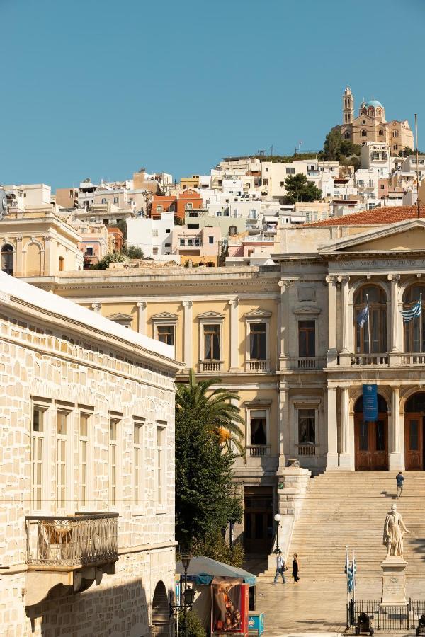 Syros Soul Luxury Suites แอร์มูโปลี ภายนอก รูปภาพ