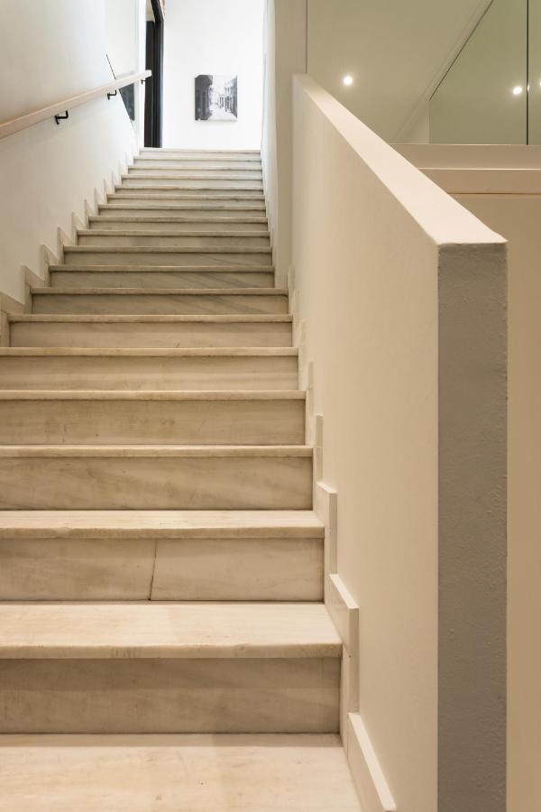 Syros Soul Luxury Suites แอร์มูโปลี ภายนอก รูปภาพ