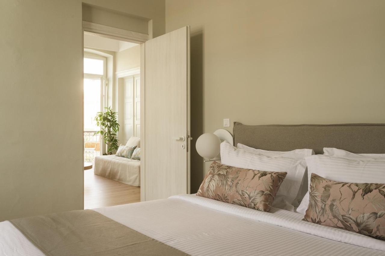 Syros Soul Luxury Suites แอร์มูโปลี ภายนอก รูปภาพ