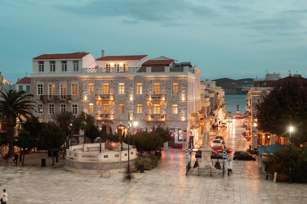 Syros Soul Luxury Suites แอร์มูโปลี ภายนอก รูปภาพ